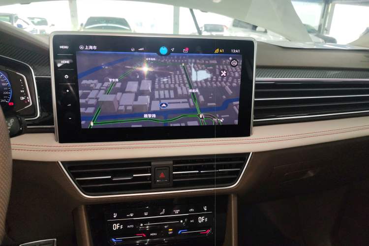 Used Volkswagen Tiguan L 2023 330TSI Automatic Two-Wheel Drive R-Line Flagship Edition