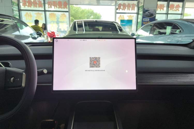 Used ONVO L60 2024 60 kWh All-Wheel Drive