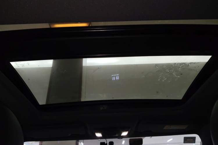 Used Honda XR-V 2020 1.5L CVT Comfort Version Headliner