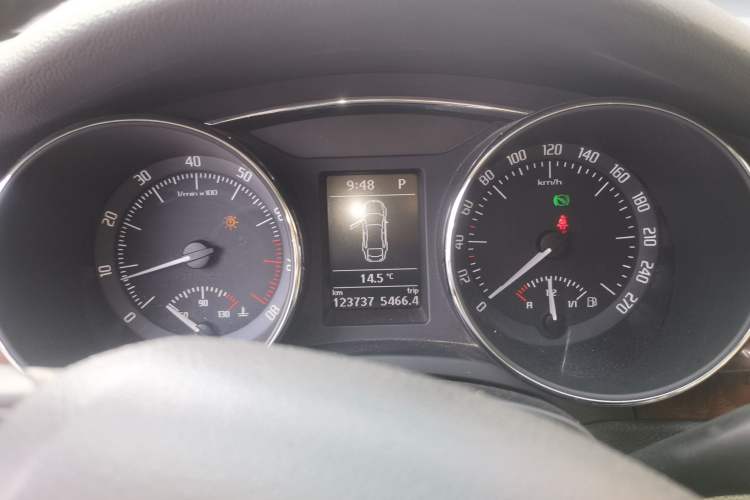 Used Skoda Superb 2013 1.8TSI Automatic MingShi Edition
