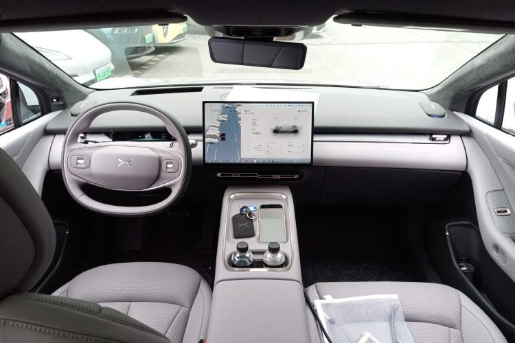 Used XPeng P7+ 2026 Model, Range-Extended 1550 Max Flagship Edition
