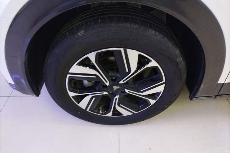 Used NETA U 2023 NETA U-Ⅱ 400 U-SHOW Edition Lithium-Ion Battery
