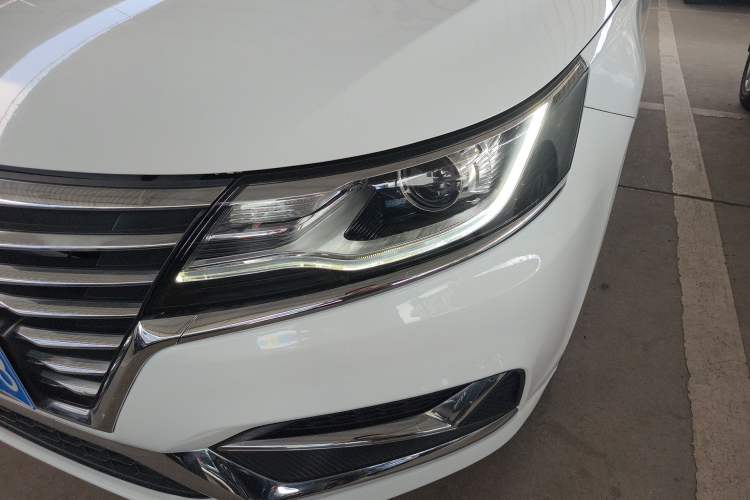 Used Roewe i6 2020 PLUS 1.6L CVT 4G Connected Glory Flagship Edition