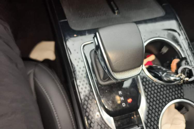 Used Hongqi HS3 PHEV 2024 PHEV 115km Jingwei Edition
