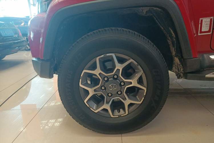 Used BAIC Off-Road BJ40 2018 PLUS 2.3T Automatic Four-Wheel Drive Premium Edition China V
