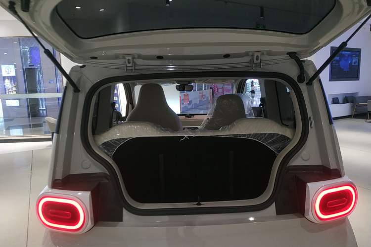 Used Wuling Hongguang MINIEV 2024 3rd Generation 215km Youth Edition