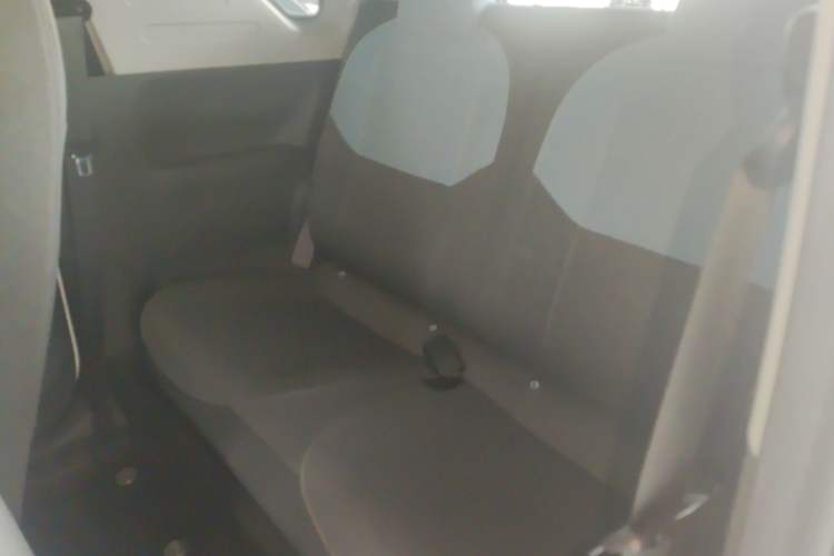 Used Geely Galaxy Panda 2024 Panda Mini 200km Endurance Bear
