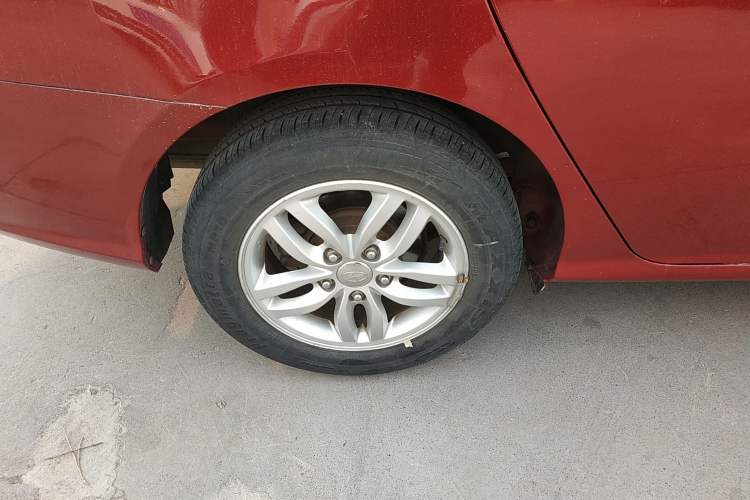 Used Hyundai Celesta 2015 1.6L Automatic Comfort Model
