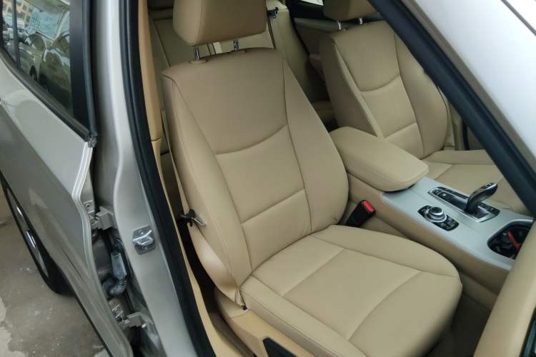 Used BMW X3 2014 xDrive20i Leading Model