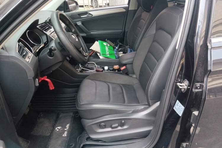 Used Volkswagen Tiguan L 2019 330TSI Automatic Two-Wheel Drive Panoramic Comfort Edition China V Standard