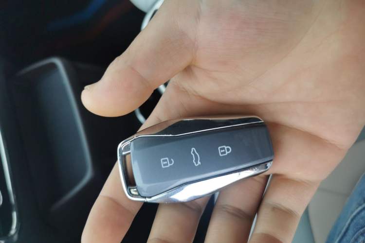 Used JAC Yiwei 3 2024 Zhiai Edition 405km Air
