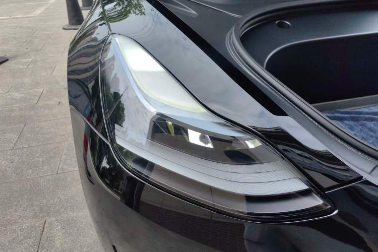 Used Tesla Model 3 2022 Rear-Wheel-Drive Version Right Front Headlight