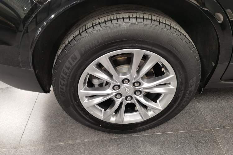 Used Cadillac XT5 2022 2.0T Two-Wheel Drive Luxury Version Exterior 5