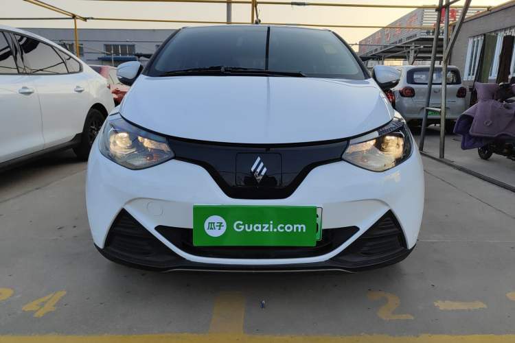 Used JMEV Xiao Qilin 2024 201km Comfort Version
