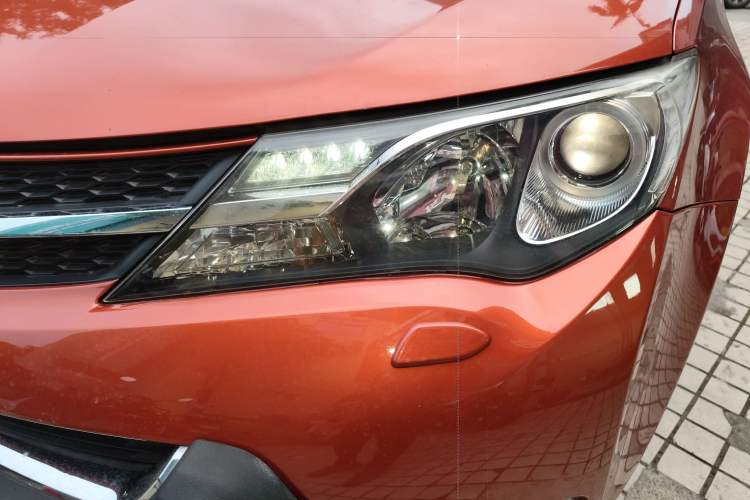 Used Toyota RAV4 2013 2.5L Automatic 4x4 Elite Edition
