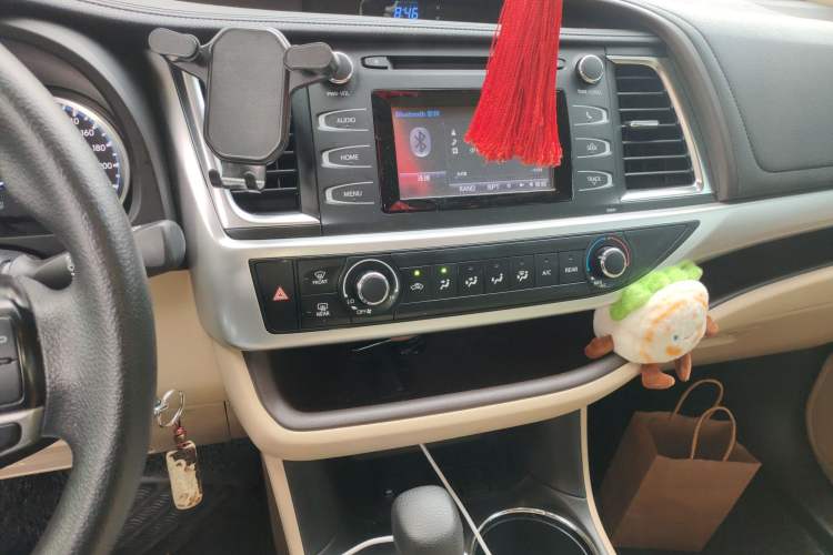 Used Toyota Highlander 2021 2.0T Two-Wheel Drive Elite Version 7-Seater