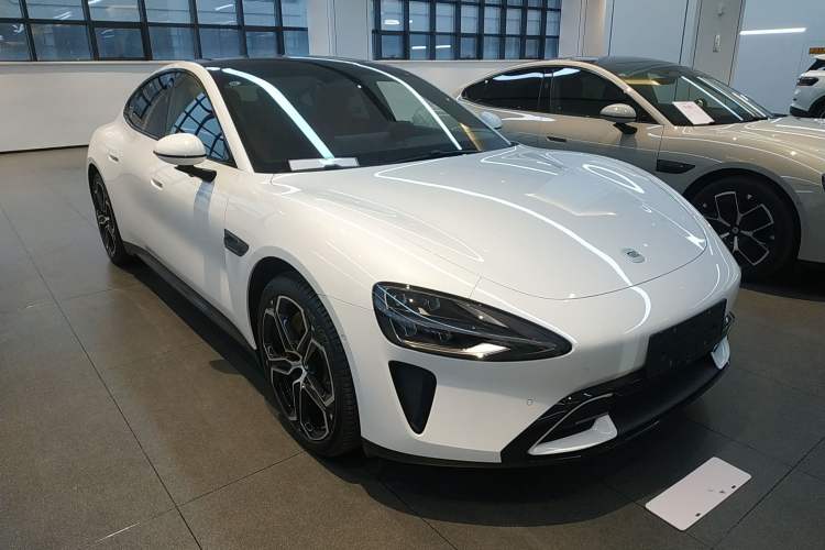 Used Xiaomi Auto SU7 2024 Rear-Drive Long-Range Intelligent Driving Version
