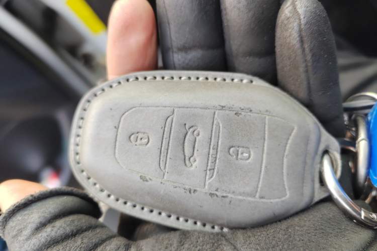 Used Citroen C4L 2014 1.6THP Intelligent Drive Automatic Dynamic Model Vehicle Key