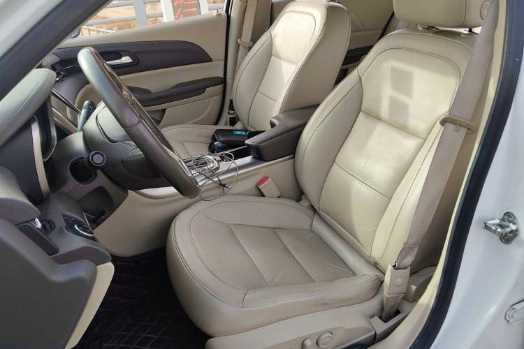 Used Chevrolet Malibu 2014 2.4L Automatic Luxury Edition Left Front Seat