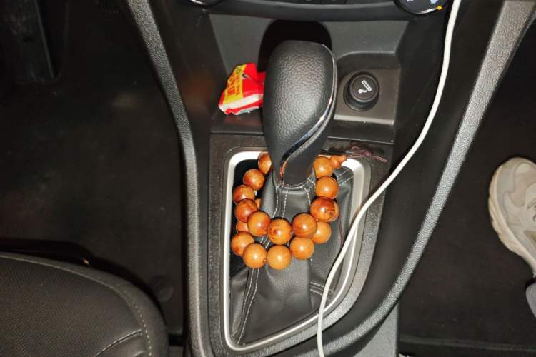 Used Buick GT 2021 Revised Version Flagship 1.5L Automatic Elite Edition Gear Lever