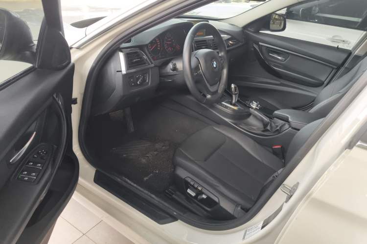 Used BMW 3 Series 2016 320Li Fashion Model