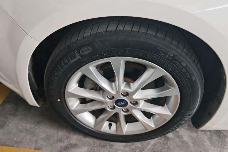 Used Ford Mondeo 2017 EcoBoost 180 Stylish Model
