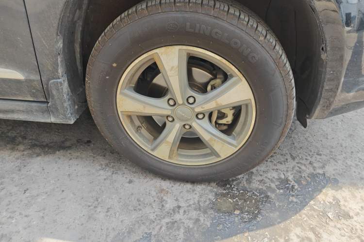 Used Haval H6 2015 Upgraded Model 1.5T Manual Two-Wheel Drive Elite Version