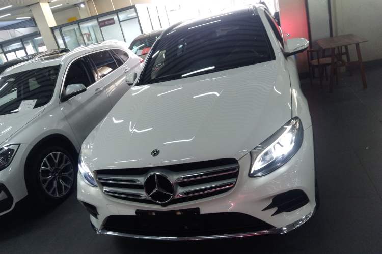 Used Mercedes-Benz GLC 2019 GLC 260 L 4MATIC Luxury Model
