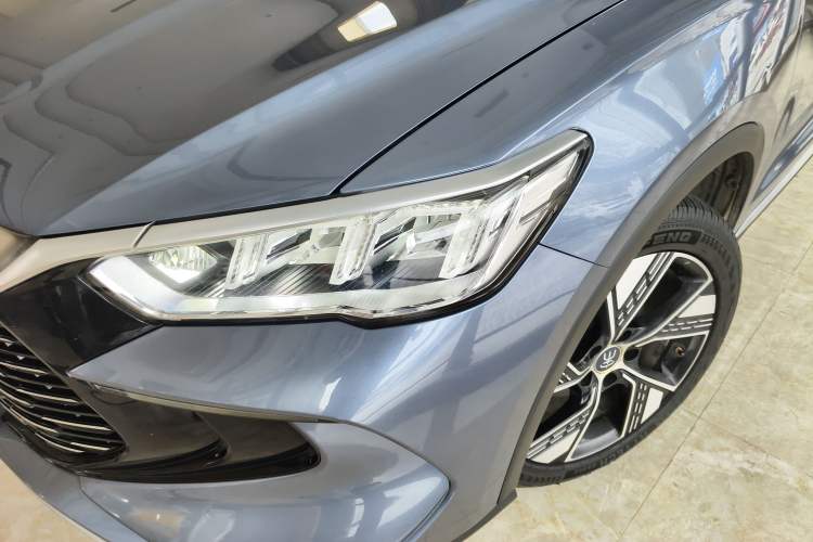 Used BYD Song Pro New Energy 2024 HONOR Edition DM-i 110KM Excellence Model Left Front Headlight