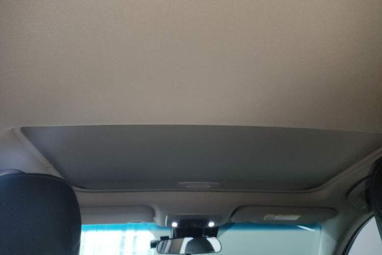 Used Toyota Camry 2021 2.0G Luxury Edition
