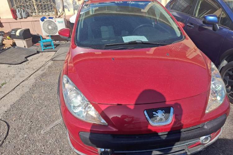 Used Peugeot 307 2013 1.6L Automatic CROSS Front
