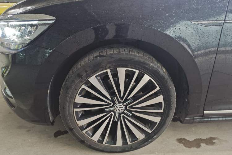 Used Volkswagen Passat 2019 330TSI Prestige Edition China VI Standard
