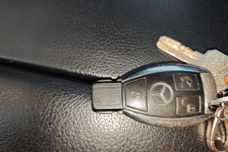 Used Mercedes-Benz M-Class 2014 ML 400 4MATIC Luxury Model