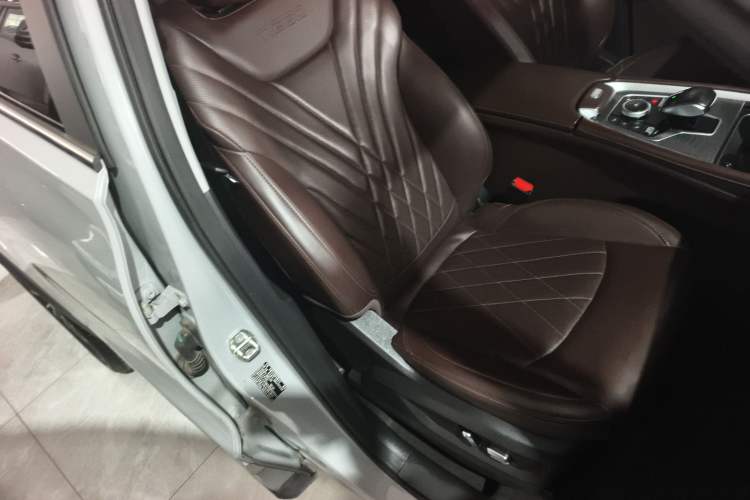 Used Chery Tiggo 8 PRO 2022 390T Two-Wheel Drive Vast Edition 5 Seats
