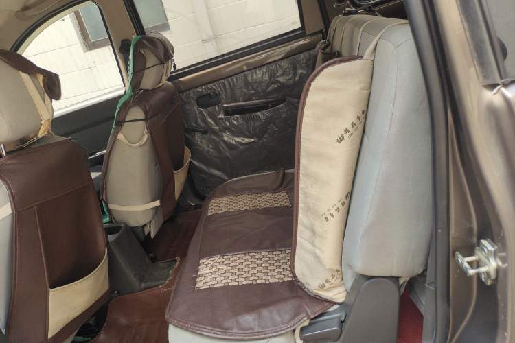 Used Wuling Hongguang 2015 1.5L S Basic Version China V Standard
