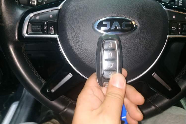 Used JAC iEVA60 2019 Flagship Model