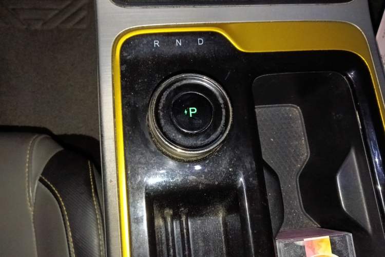 Used AION Y 2022 70 Tech Edition Lithium Iron Phosphate
