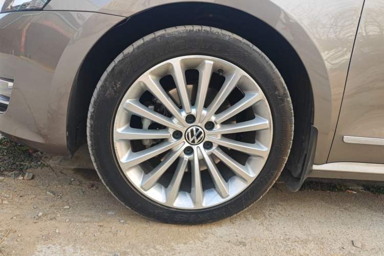 Used Volkswagen Passat 2014 1.8TSI DSG Prestige Edition
