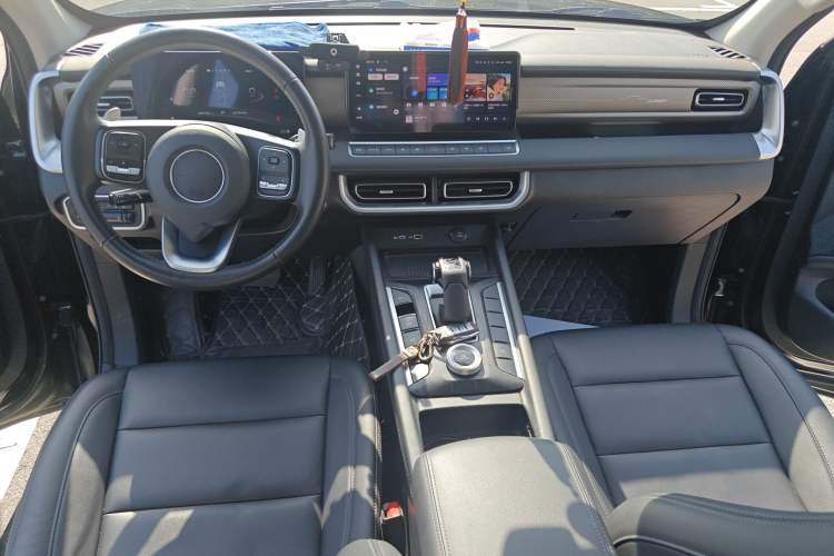 Used Great Wall Poer 2023 2.0T Passenger Version Automatic Diesel 4x4 Comfort Trim – GW4D20M
