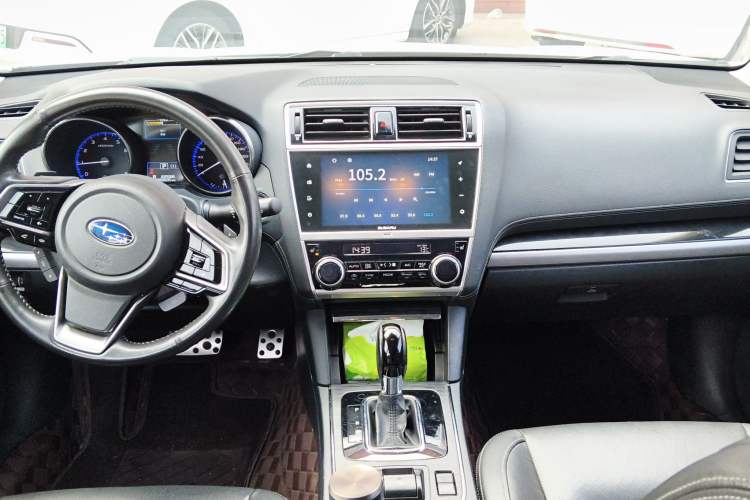 Used Subaru Outback 2020 2.5i Sport Navigation Edition with EyeSight Center Console