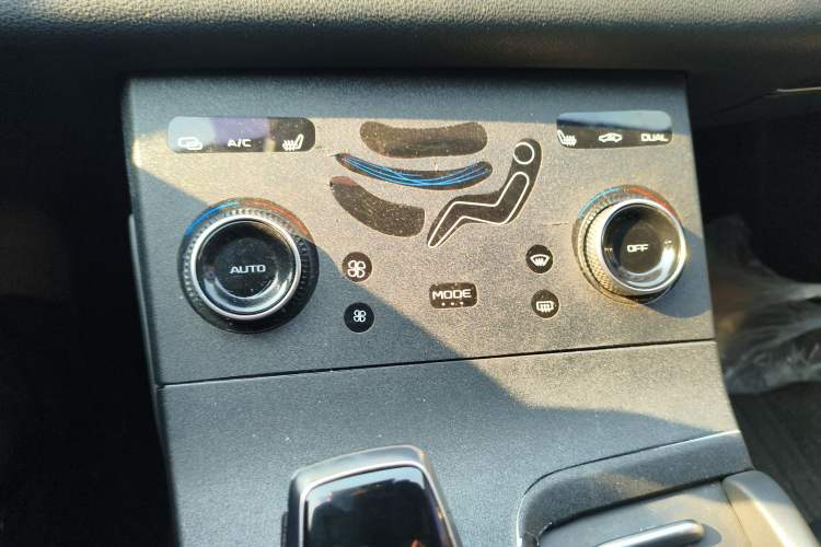 Used Bestune B70S 2022 2.0T War God King