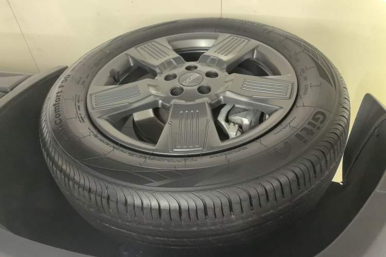 Used iCAR 03 2024 401km Two-Wheel Drive Standard Advanced Version
