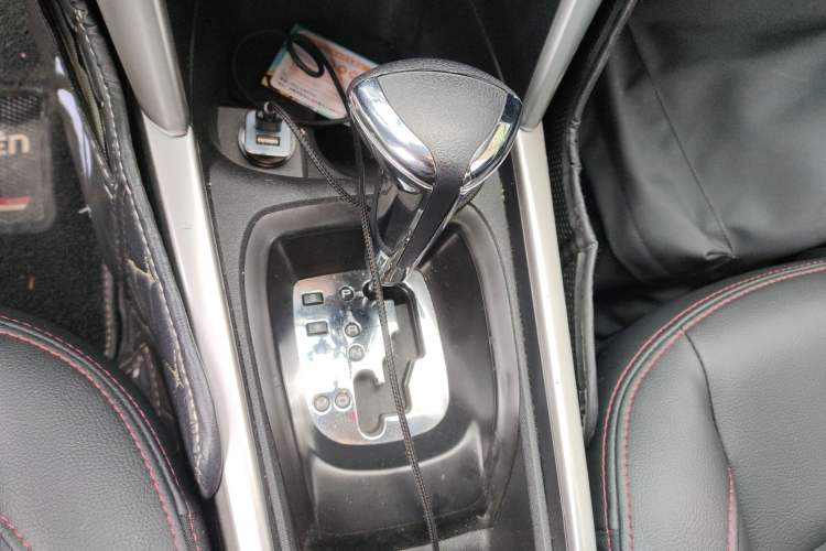 Used Citroen C3-XR 2015 1.6L Automatic Fashion Model Gear Lever