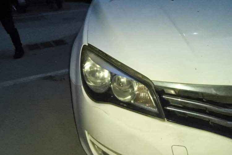 Used Roewe 350 2013 350S 1.5L Automatic Xunda Edition
