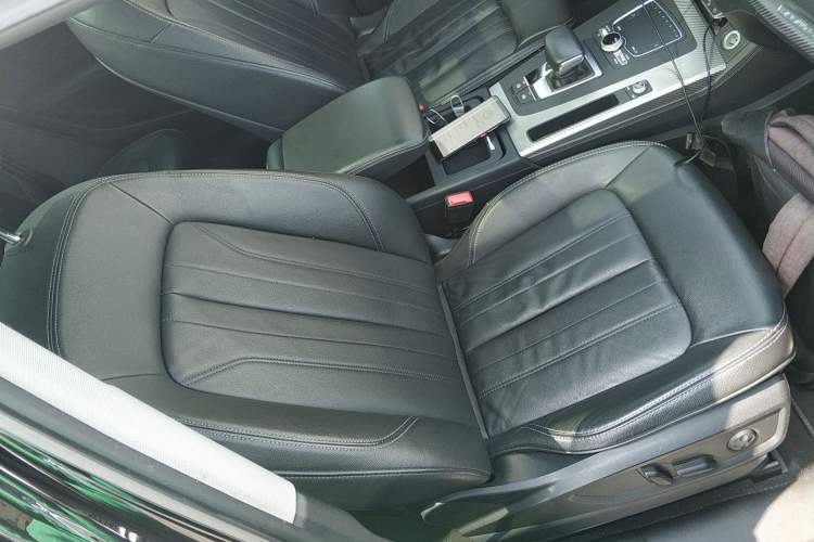 Used Audi Q5L 2020 45 TFSI Prestige Fashion Model