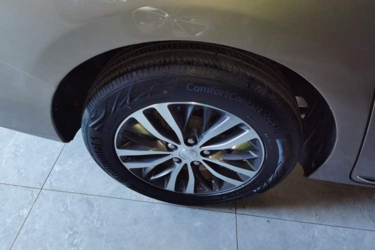 Used Buick GL8 2023 ES Lu Zun Comfort Model
