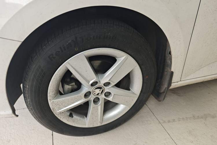 Used Skoda Fabia 2017 1.4L Automatic Car Enjoy Edition