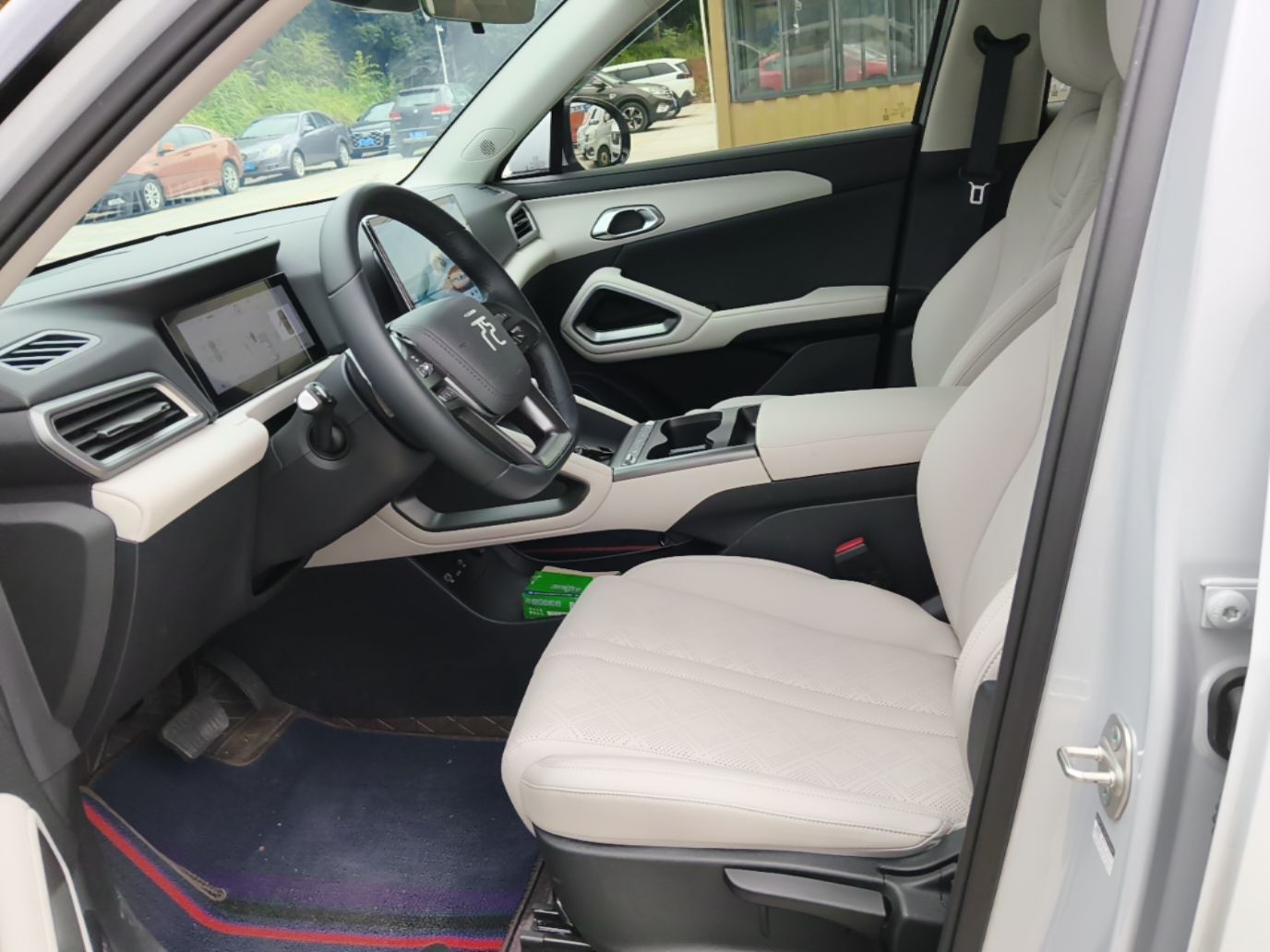 BYD Yuan UP 2025 Intelligent Driving Version 401 KM Dynamic Edition — снимка 18