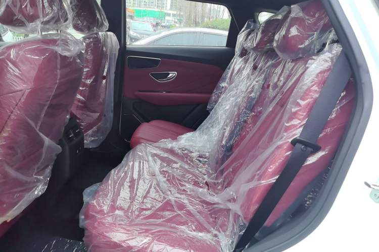 Used JETOUR X70 PLUS 2025 1.5T Luxury Edition 7-Seater