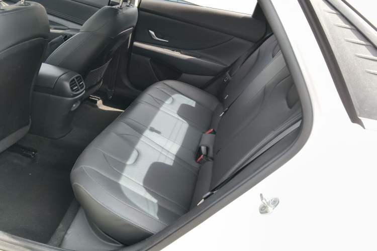 Used Hyundai Elantra 2022 1.5L CVT GLX Elite Edition
